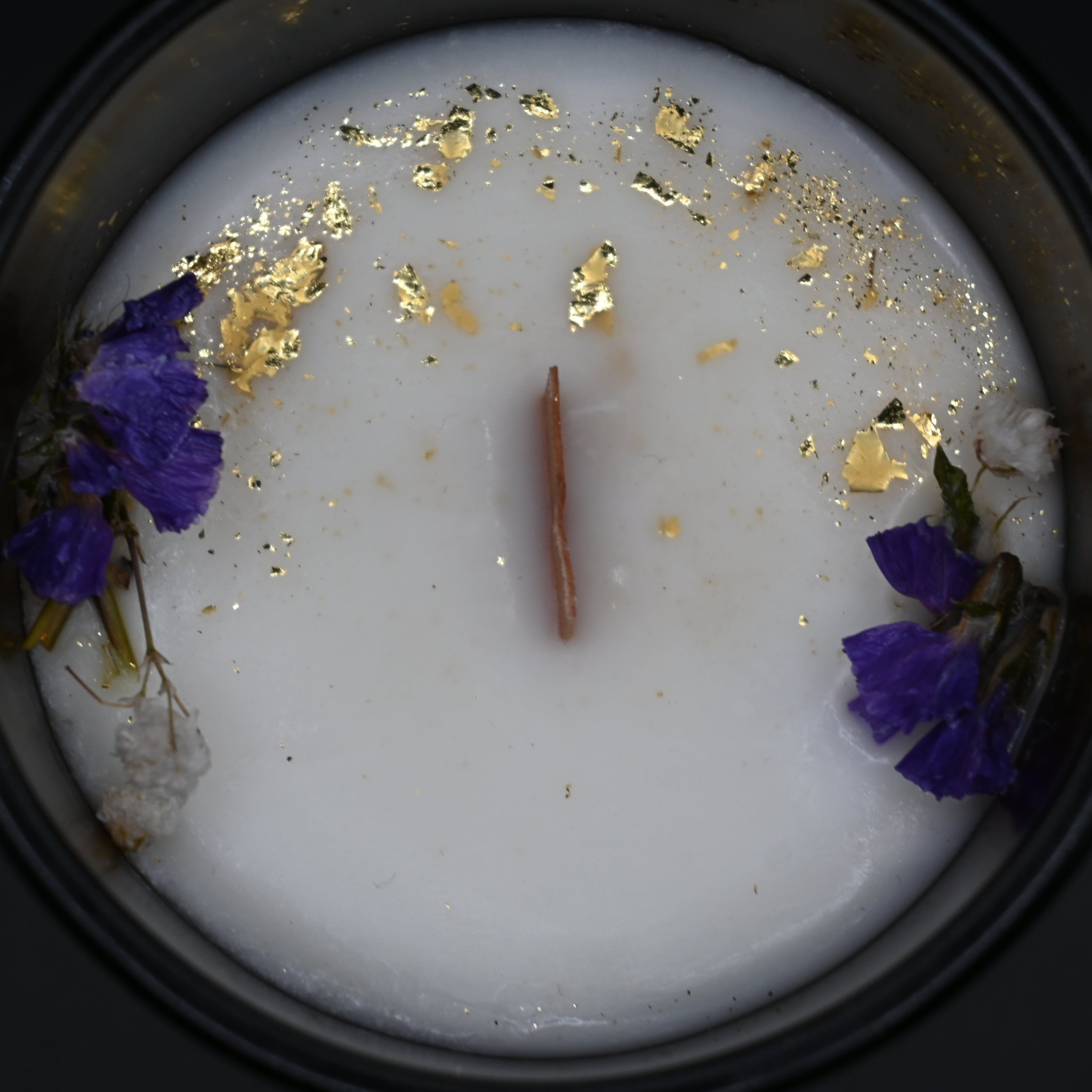 Ignis Nobilis – Myrrh, Patchouli & Vanilla Candle | 7 oz